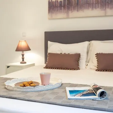 Beach House By The Sea Vakantiehuis