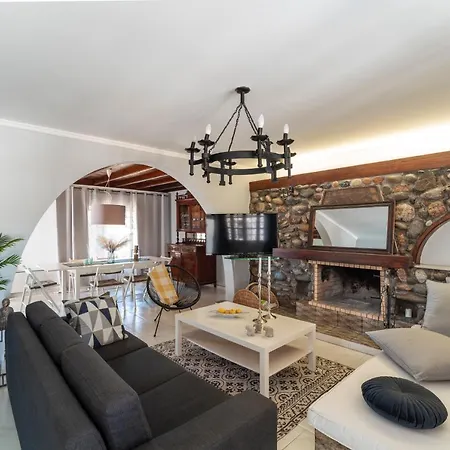 Σπίτι διακοπών Beach House By The Sea