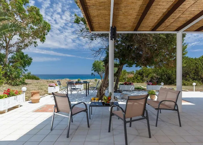 Σπίτι διακοπών Beach House By The Sea Γεννάδι