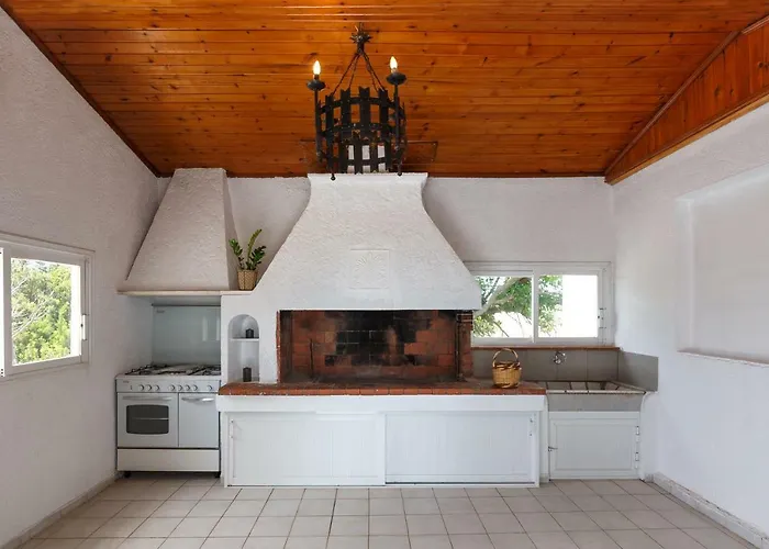 Beach House By The Sea Σπίτι διακοπών Γεννάδι